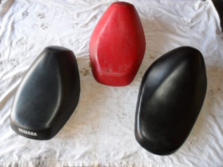 YAMAHA,SUZUKI ÜLLÉSEK